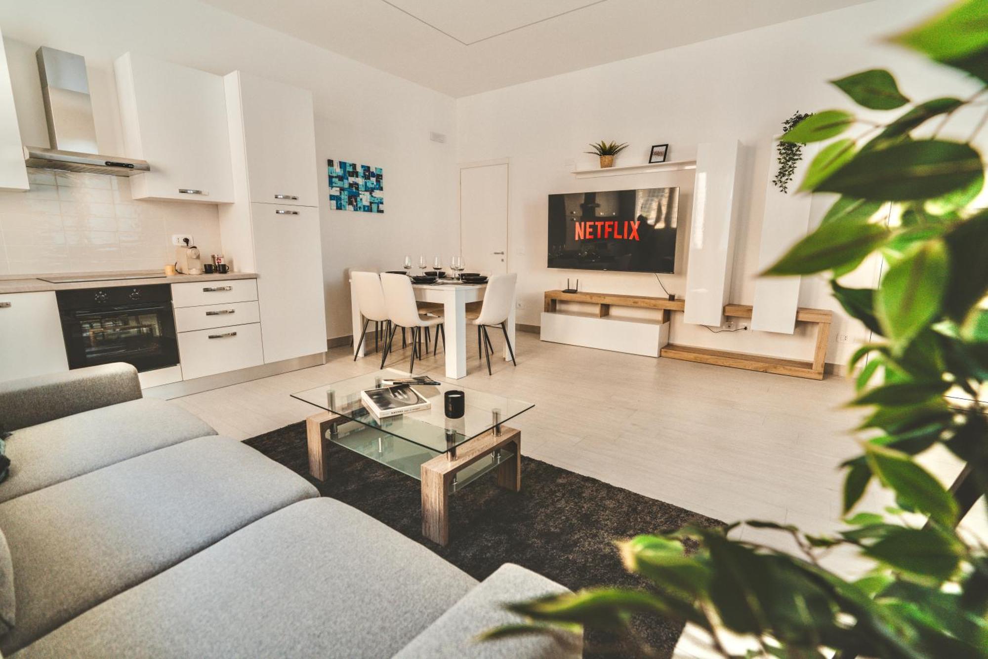 Exclusive Luxury With Private Parking Holiday home *